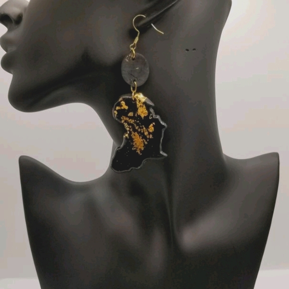 Galaxy BLACK AND GOLD AFRICA EARRINGS - Picture 2 of 5